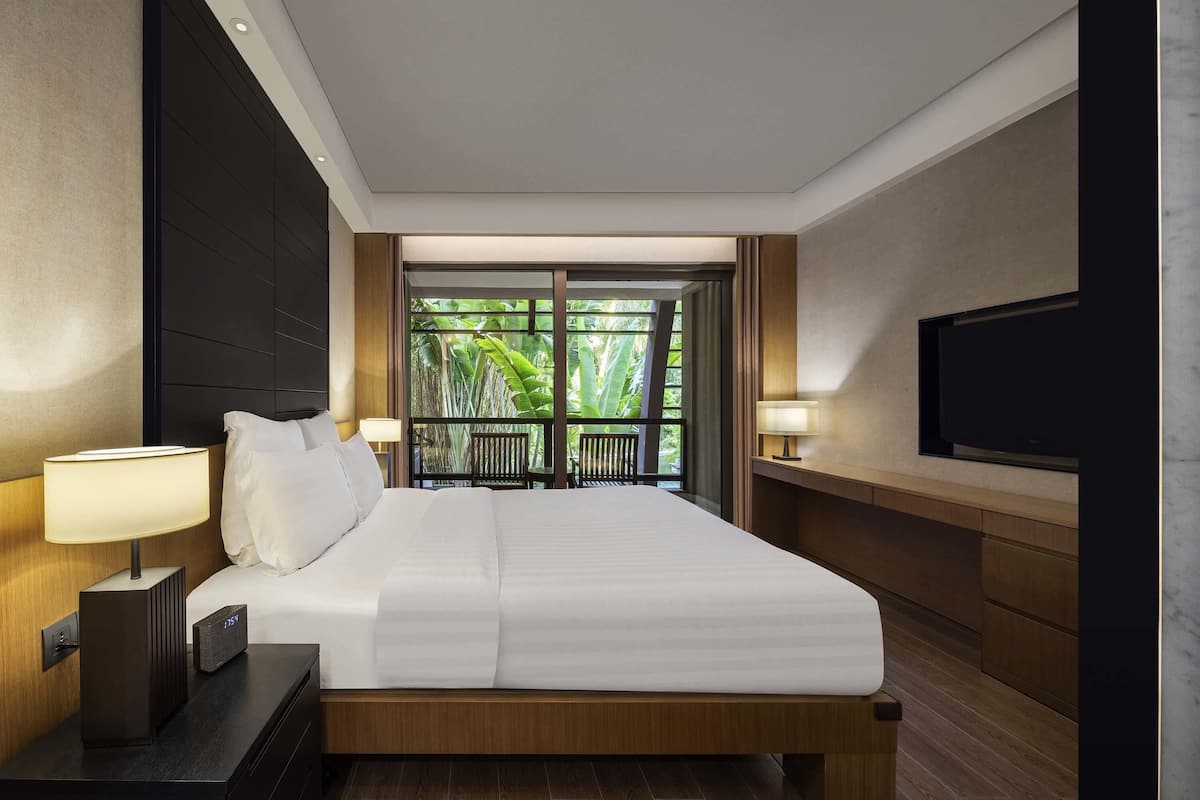 Villa, 3 Bedrooms, Kitchen, Garden View | 1 bedroom, premium bedding, minibar, in-room safe