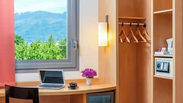 Room, 1 Double Bed, Accessible | Living area | LCD TV