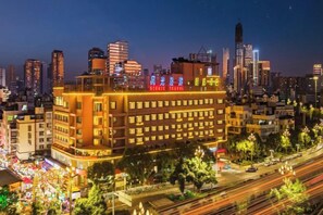Exterior - Kunming Langwei Hotel (Kunming Railway Station Branch) (Kunming)