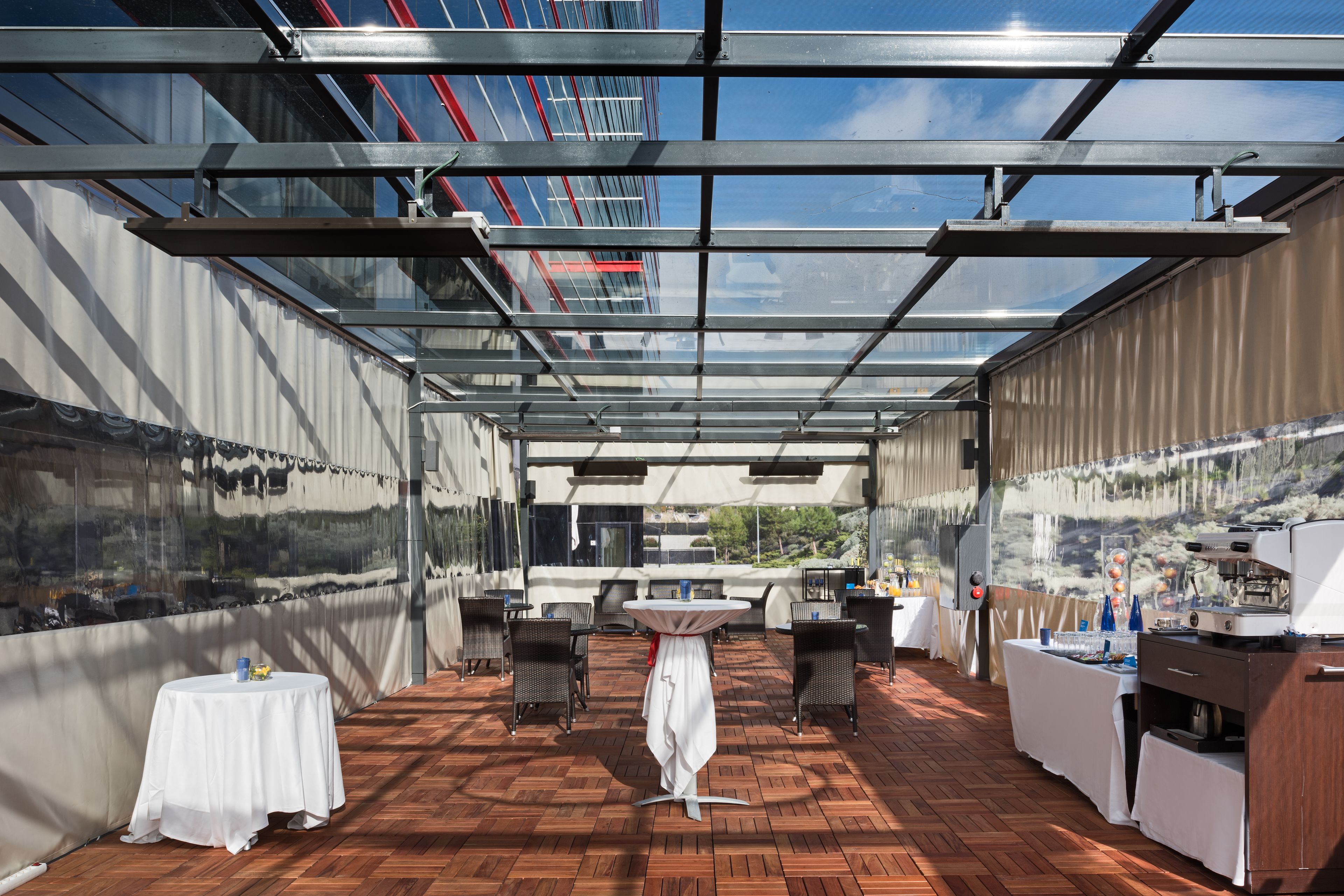 lunch and dinner served, mediterranean cuisine