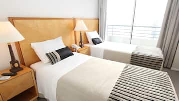 In-room safe, free WiFi