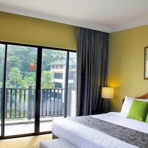 Coffres-forts dans les chambres, chambres insonorisées, Wi-Fi gratuit