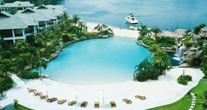 Philea Mines Beach Resort