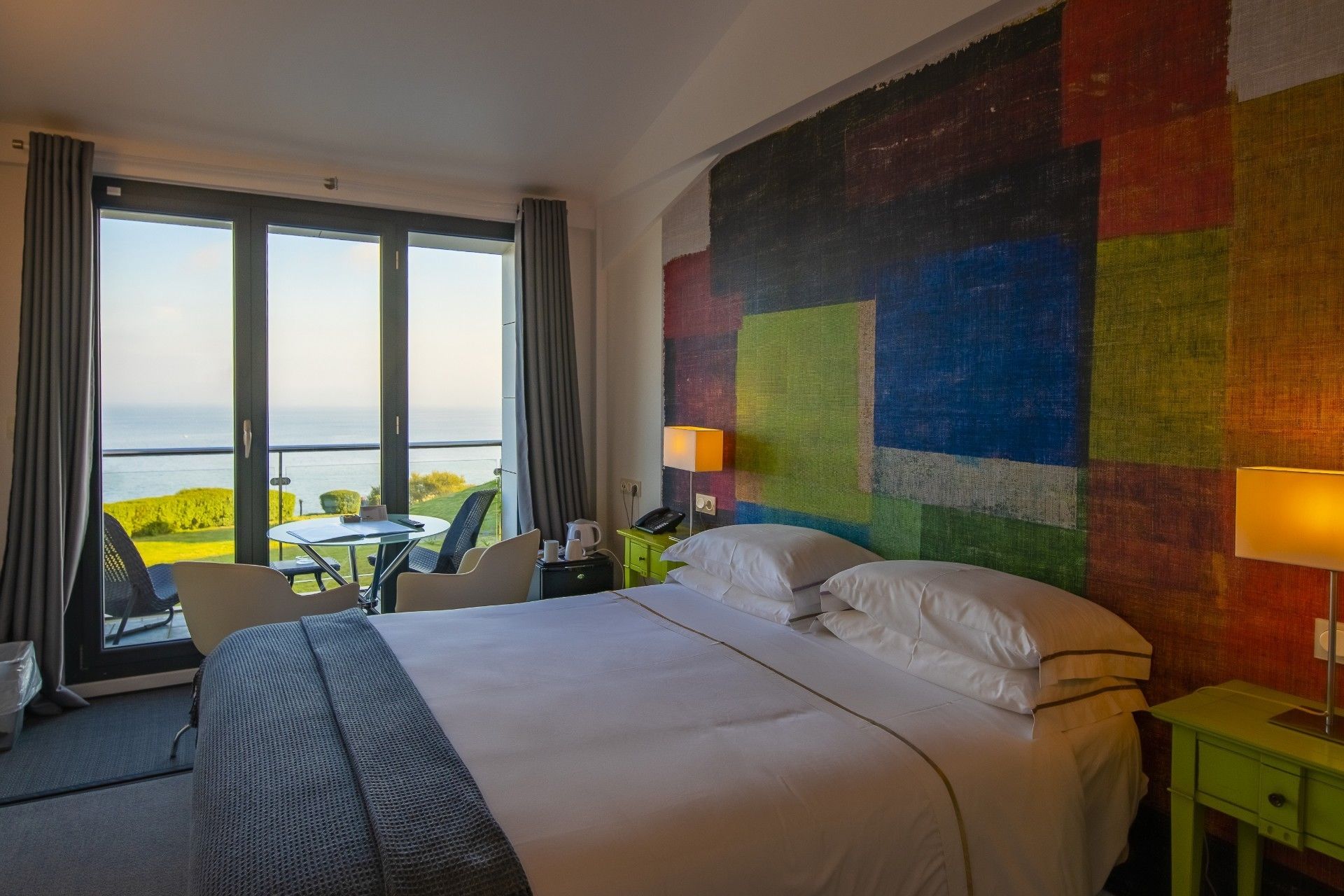 double room single use | minibar, desk, blackout curtains, soundproofing