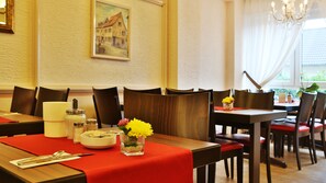 Daily buffet breakfast (EUR 13 per person)