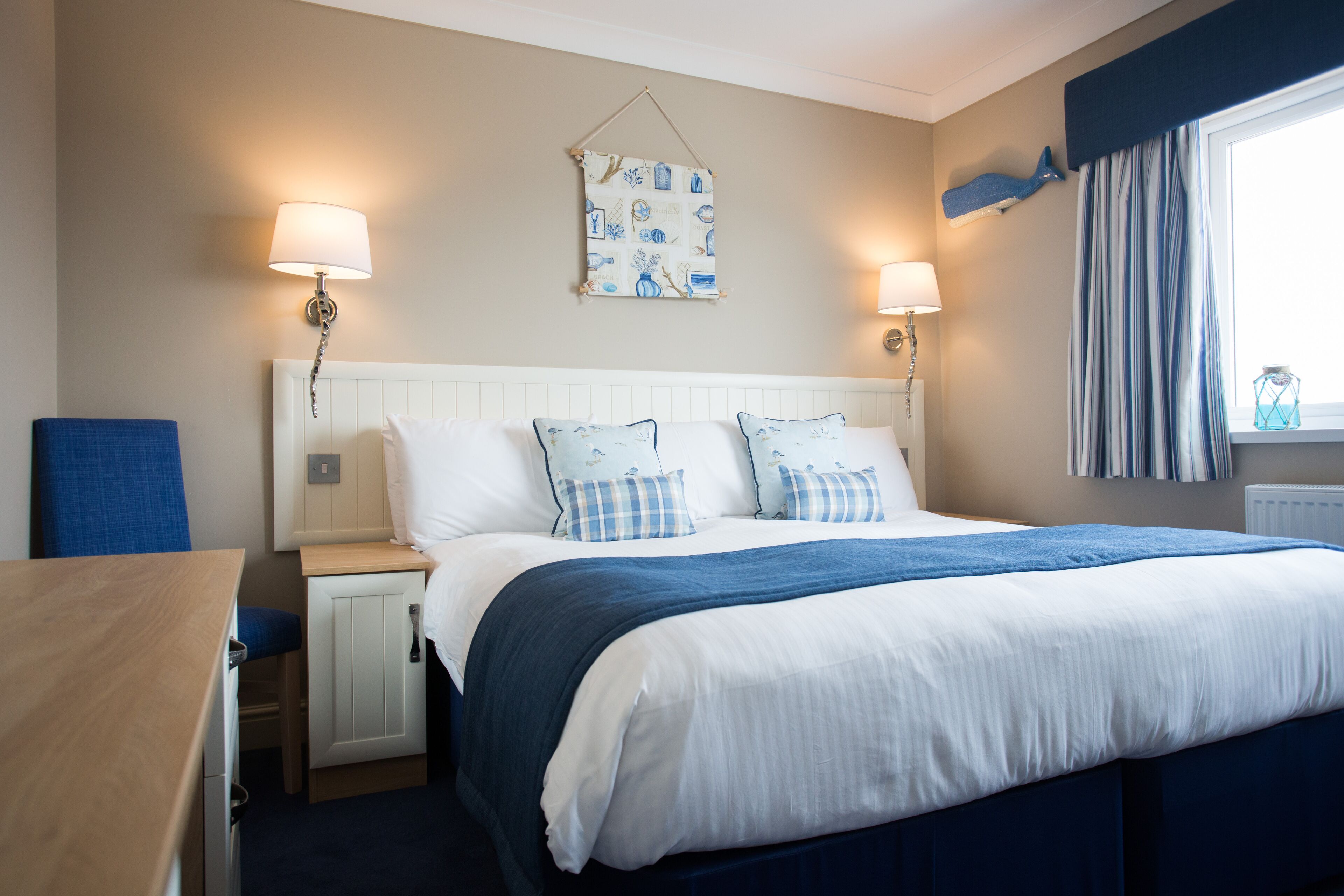 In-room safe, desk, laptop workspace, iron/ironing board