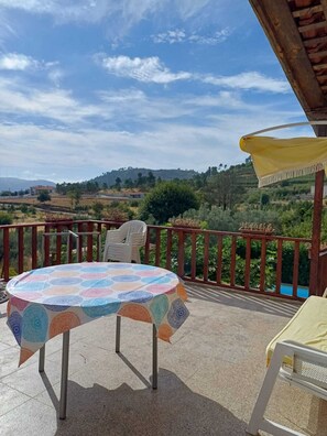 Vue sur les montagnes