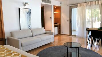 Lucury Suite (Annex Building Genovese, Harbour Side) | Premium bedding, minibar, in-room safe, desk