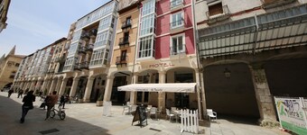 Alda Entrearcos Hotel