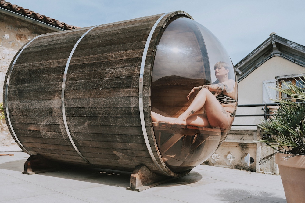 Urban Style Hôtel les Fleurines by null