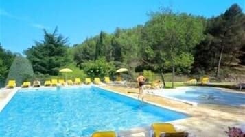 Piscina all'aperto