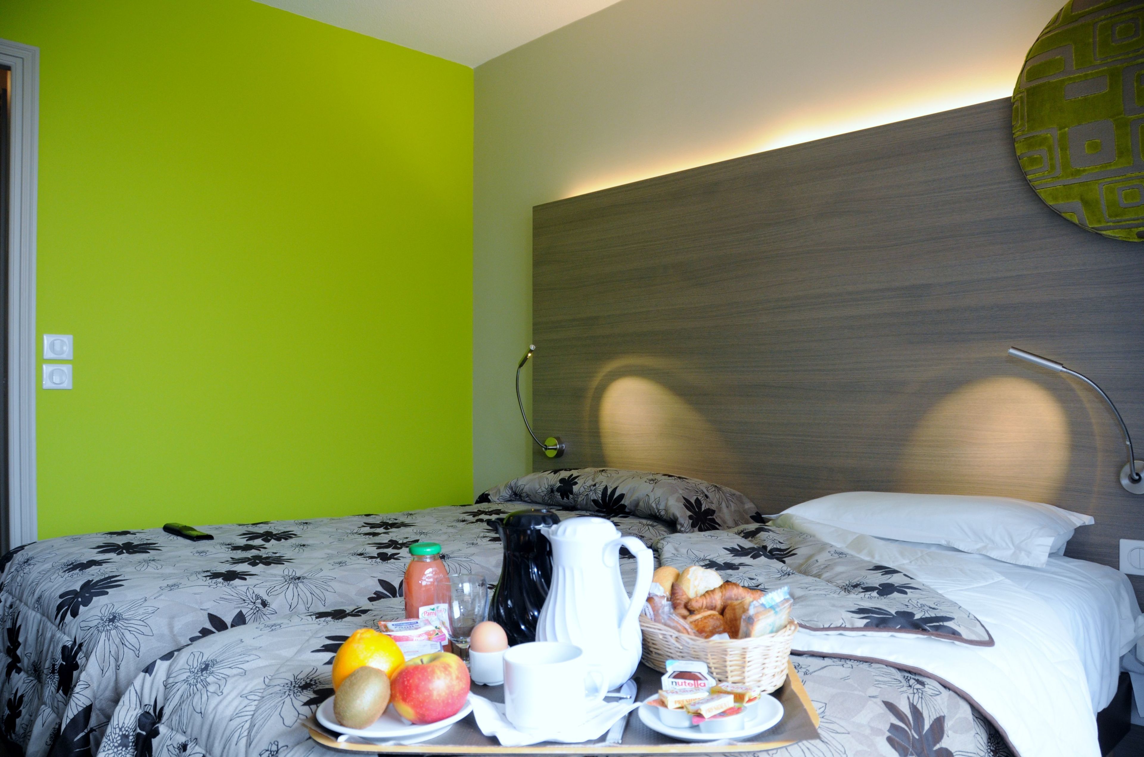 premium bedding, in-room safe, desk, blackout curtains