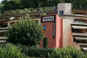 إطلالة الغرفة