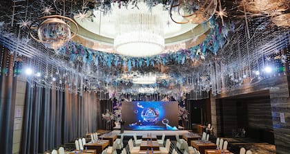 Holiday Inn Shanghai Songjiang by IHG