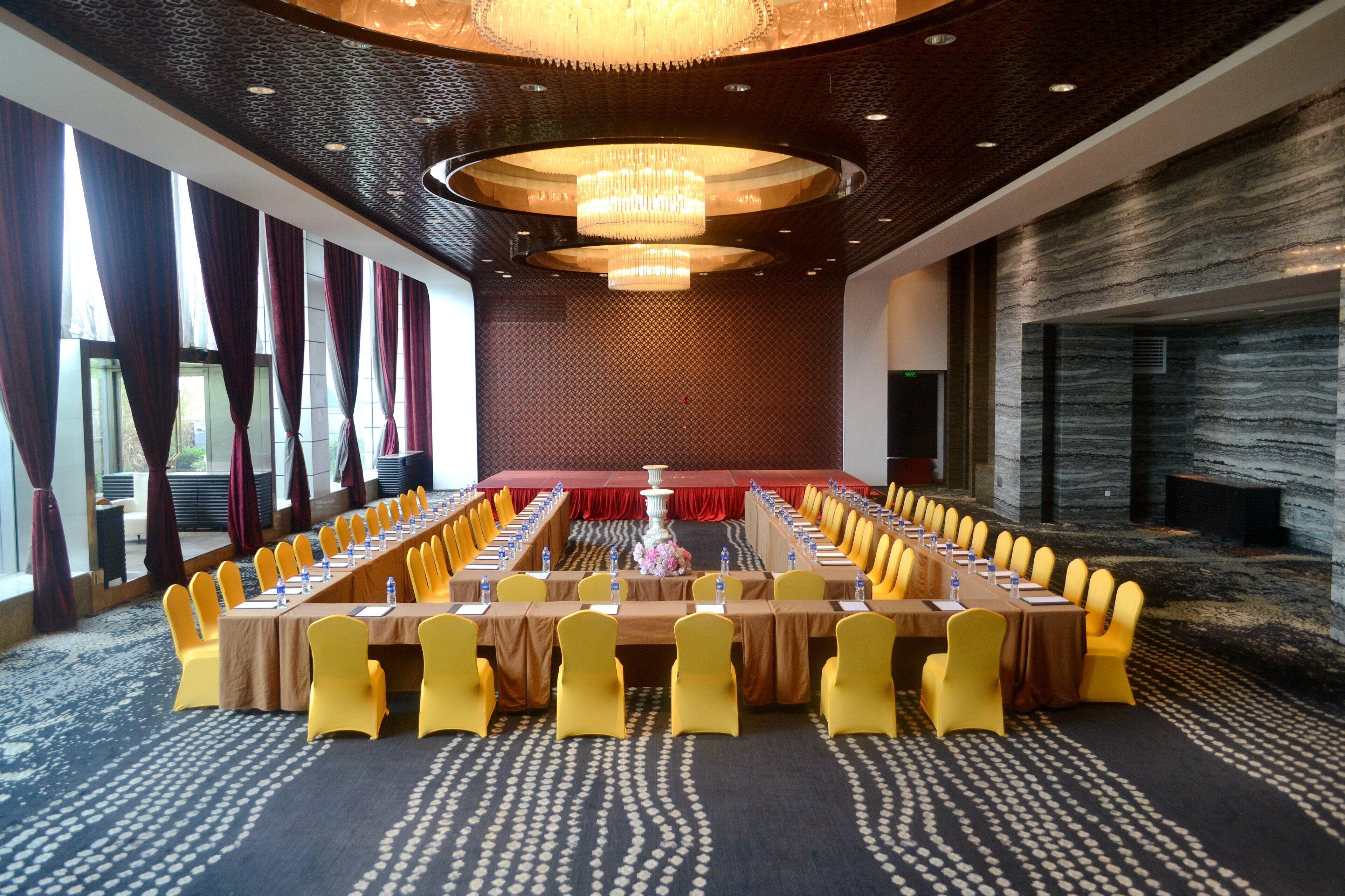 Photo - Holiday Inn Shanghai Songjiang by IHG - Miaoqian Street