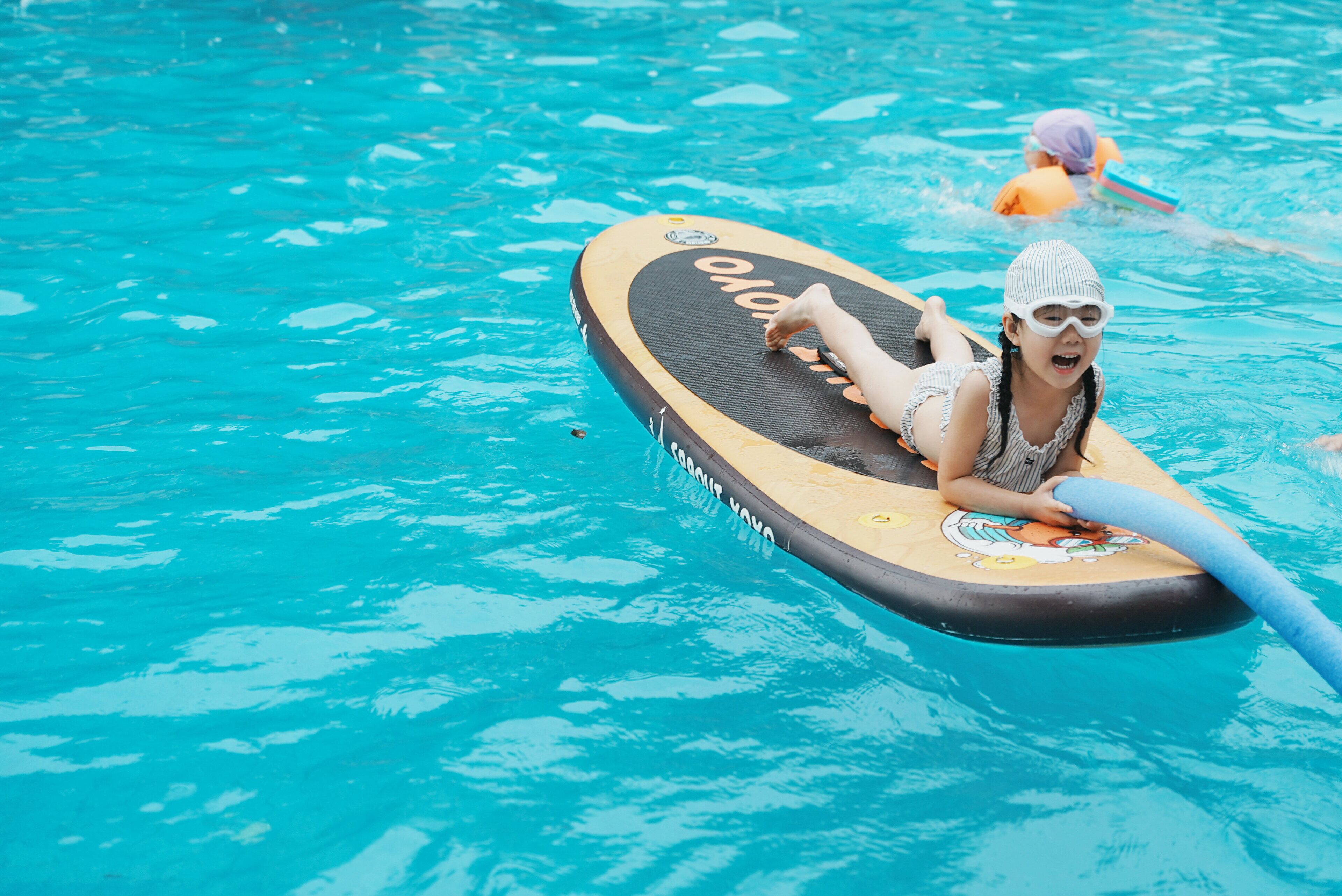 indoor pool, seasonal outdoor pool, pool loungers, lifeguards on site