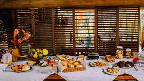Khu ẩm thực ngoài trời
