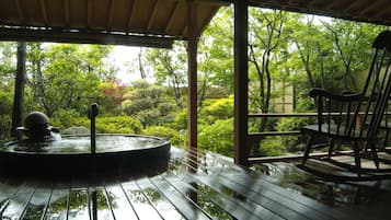 Quarto, para não fumantes (Garden Suite, Open Air Bath) | Cofres nos quartos, Wi-Fi de cortesia, roupa de cama