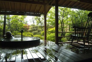 Garden Suite with Open Air Bath Non-smoking | In-room safe, free WiFi, bed sheets