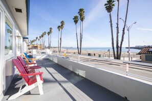 Front of property - Beach Street Inn and Suites (Santa Cruz)