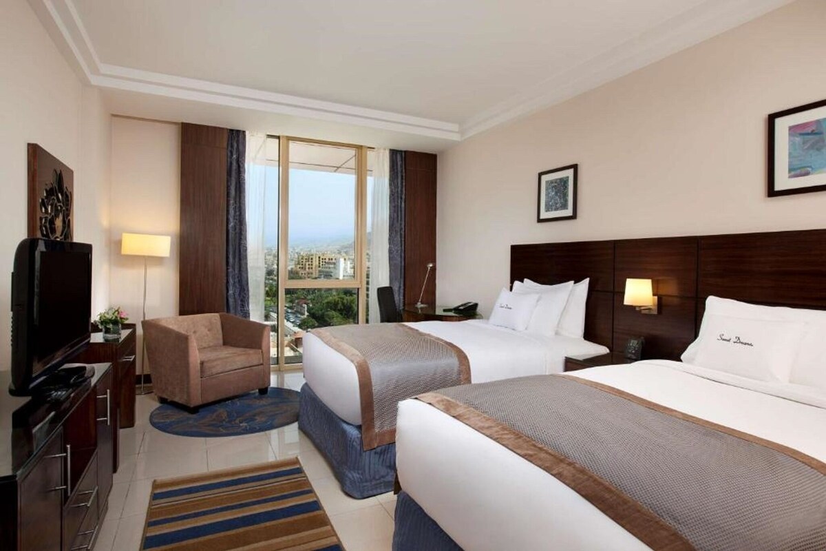 Minibar, in-room safe, desk, soundproofing