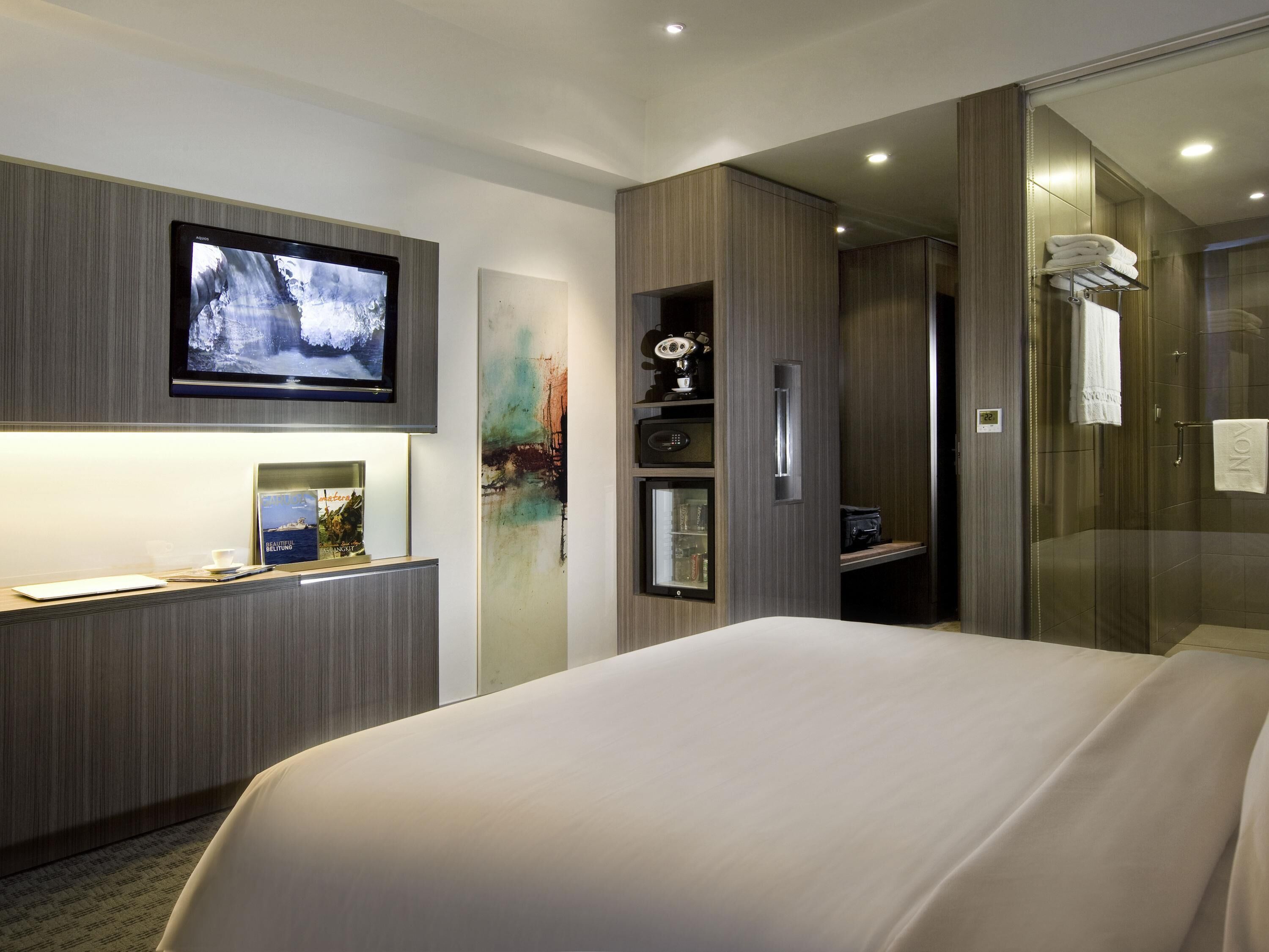 Standardzimmer, 1 King-Bett | Hochwertige Bettwaren, Minibar, Zimmersafe, Schreibtisch