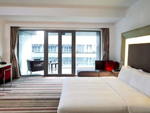 Superior Room, 1 King Bed - Novotel Nanjing East Suning (Nanjing)