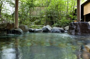 Aromaterápia, reflexológia és masszázs