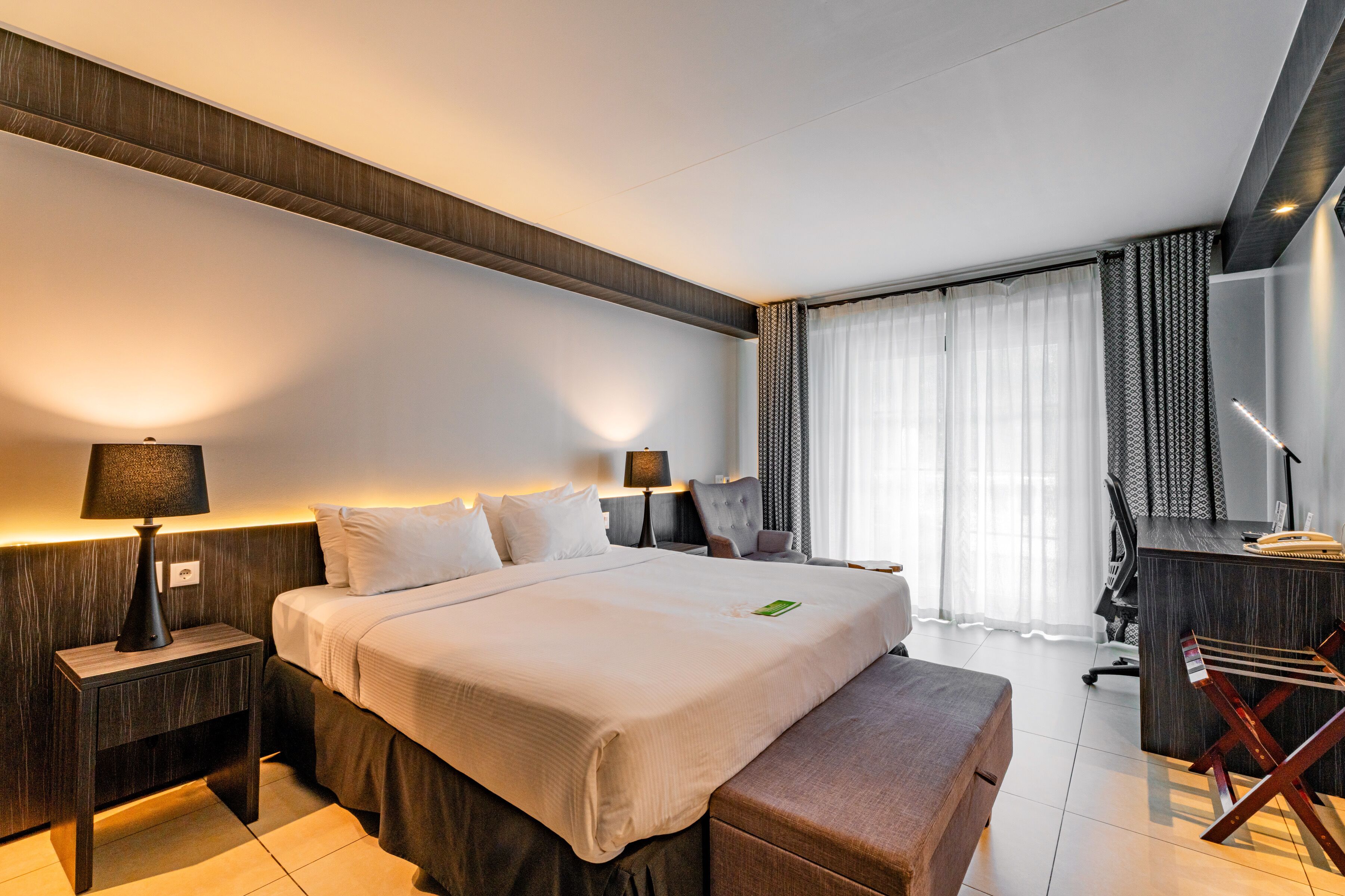 Premium bedding, in-room safe, desk, laptop workspace
