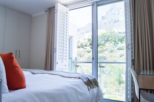 In-room safe, iron/ironing board, cots/infant beds, free WiFi
