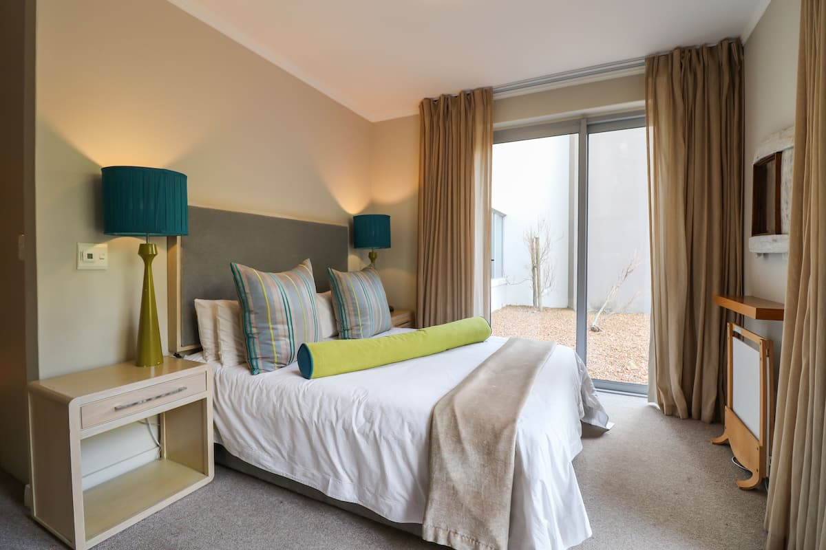 In-room safe, iron/ironing board, cots/infant beds, free WiFi
