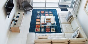 In-room safe, individually decorated, individually furnished - The Crystal Apartments (Cape Town)