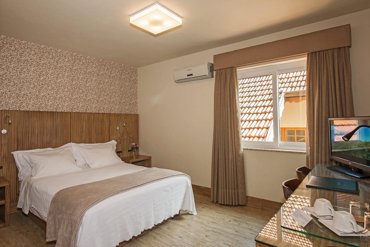 1 Schlafzimmer, Allergikerbettwaren, Minibar, Zimmersafe
