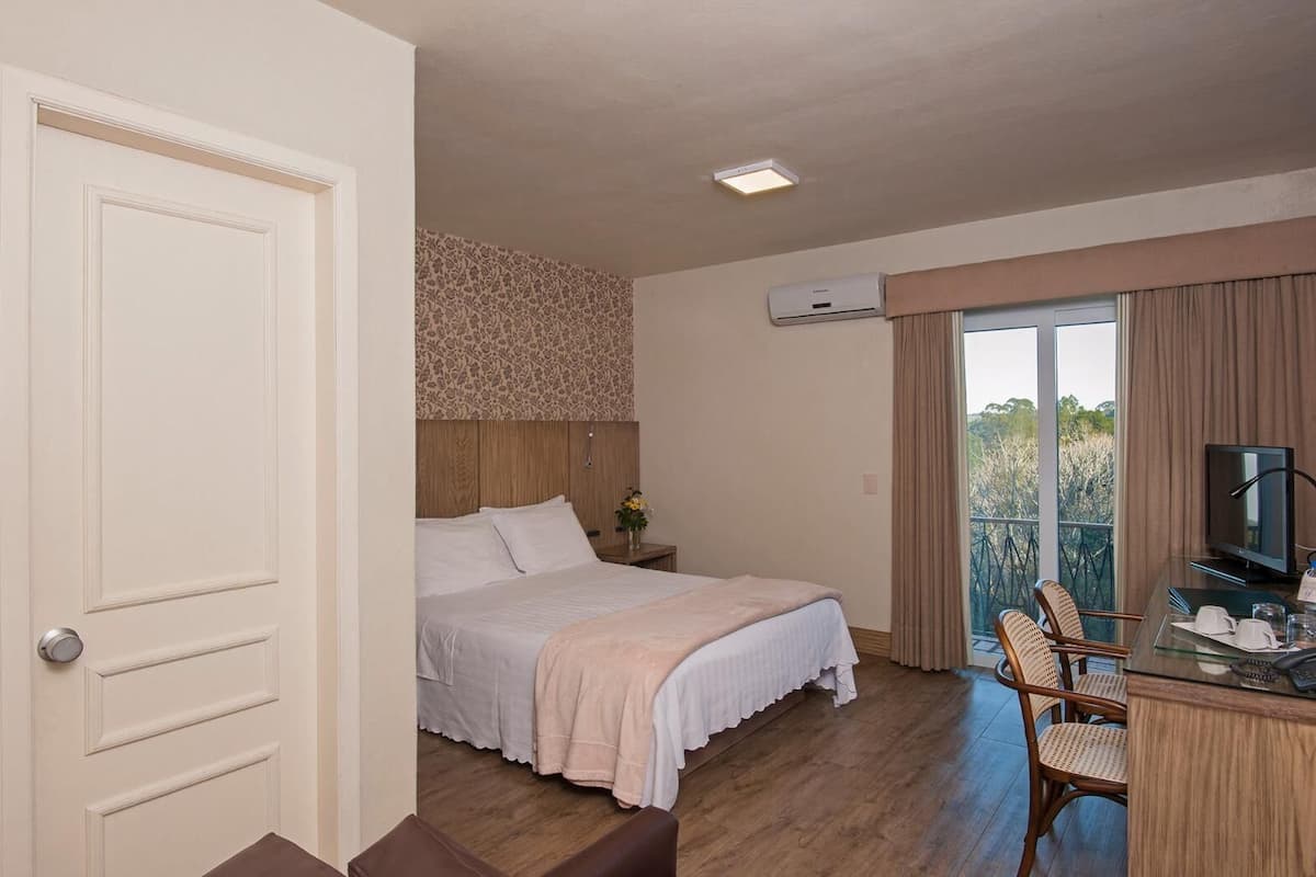 1 Schlafzimmer, Allergikerbettwaren, Minibar, Zimmersafe