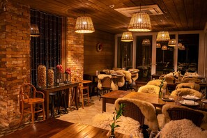 Lunch and dinner served - Villa Bella Hotel & SPA Gramado (Gramado)