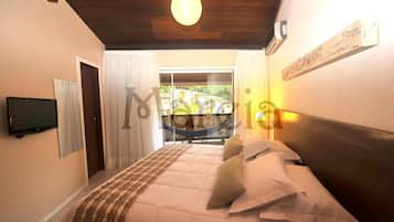 Frigobar, cofres nos quartos, individualmente decorados