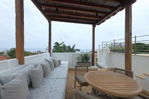Suite (del Condé de Pestagua) | Terrace/patio