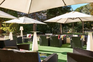 Der serveres frokost og italienske retter 