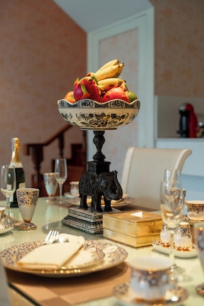 Grand Two Bedroom Residence Suite (Air Purifier) | In-room dining - Kodchasri Thani Hotel Chiangmai (Chiang Mai)