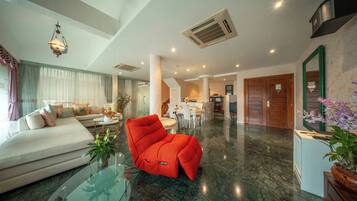 Grand Two Bedroom Residence Suite (Air Purifier) | Living area