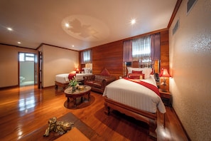 Grand Two Bedroom Residence Suite (Air Purifier) - Kodchasri Thani Hotel Chiangmai (Chiang Mai)