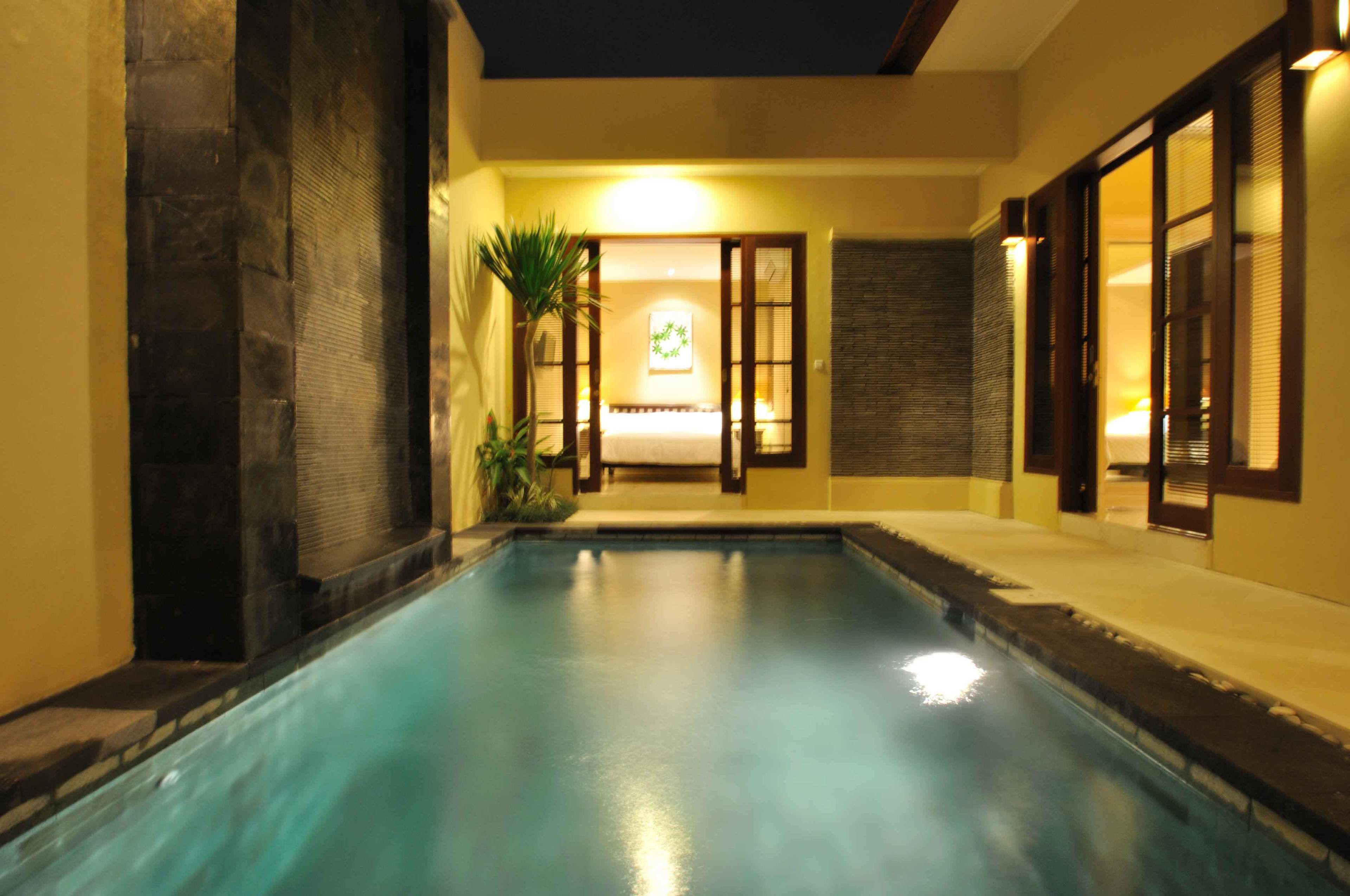 Piscine couverte
