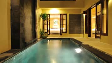 Piscine couverte
