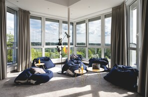 Superior studio | Hypoallergeen beddengoed, een minibar, een kluis op de kamer, een bureau