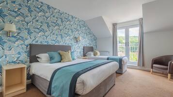 Family Room, Resort View | Hypo-allergenic bedding, desk, soundproofing, iron/ironing board