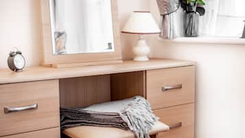Single Room, Sea View | Interior detail