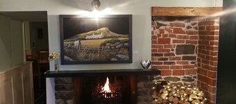 Feathers Hotel, Bar and Restaurant