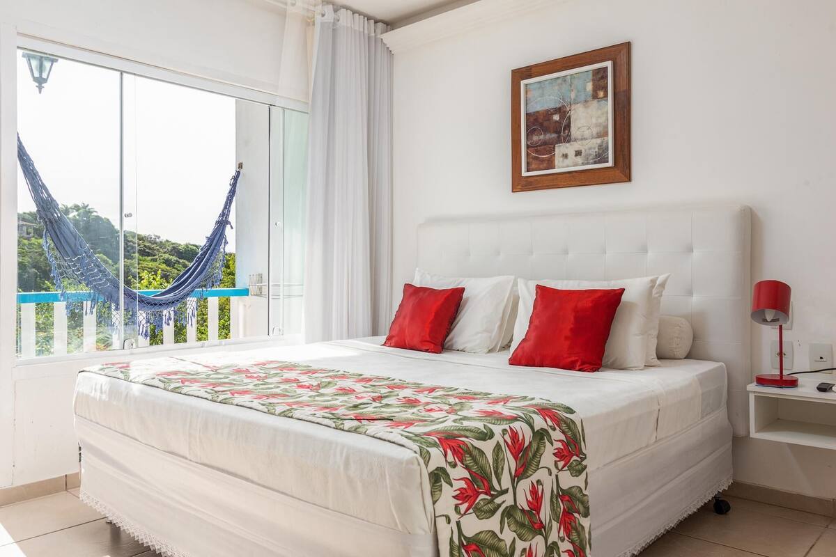 Coffres-forts dans les chambres, Wi-Fi gratuit, draps fournis