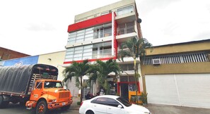 Front of property - ECONOTEL COLOURS Cali (Cali)