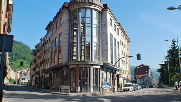 Front of property - Hotel Mieres del Camino (Mieres)